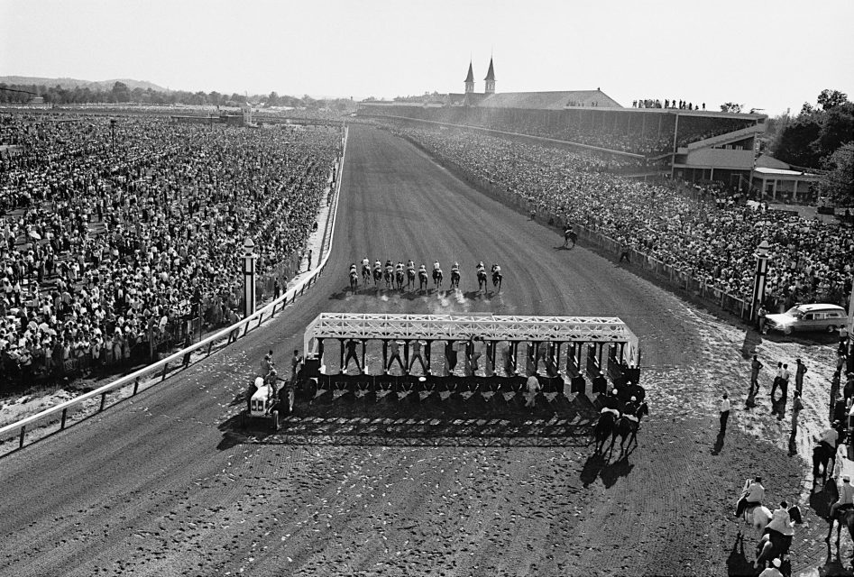 An old photograph showing the crowds at the Kentucky Derby.