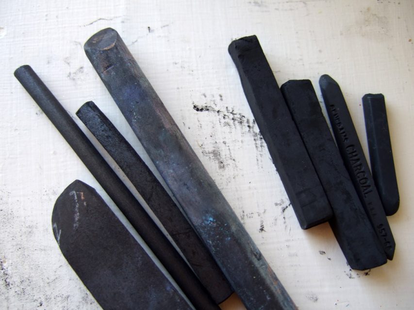 Alder charcoal is widely used for drawing.